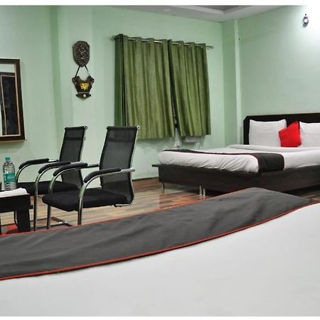 Hotel Atrium Inn Rishīkesh Extérieur photo