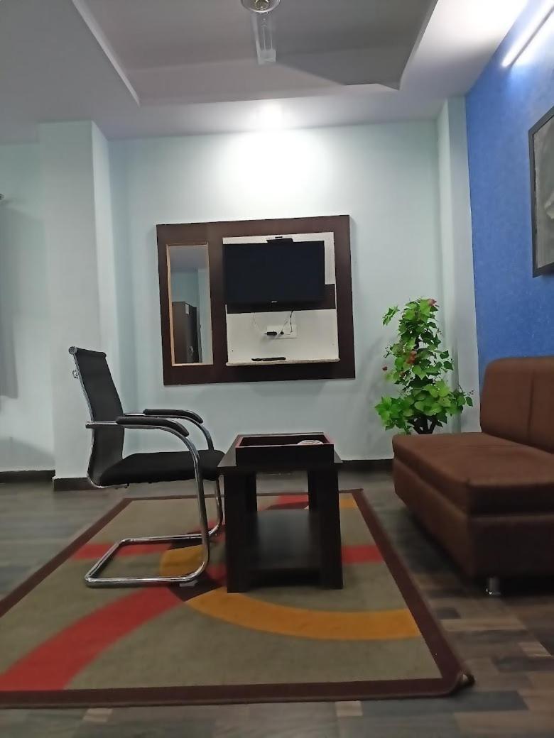 Hotel Atrium Inn Rishīkesh Extérieur photo